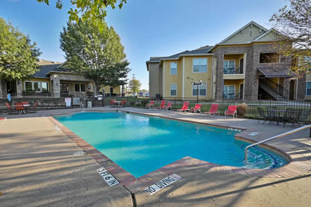 Churchill-Commerce 11